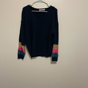 JoyJoy FUZZY SLEEVE SWEATER